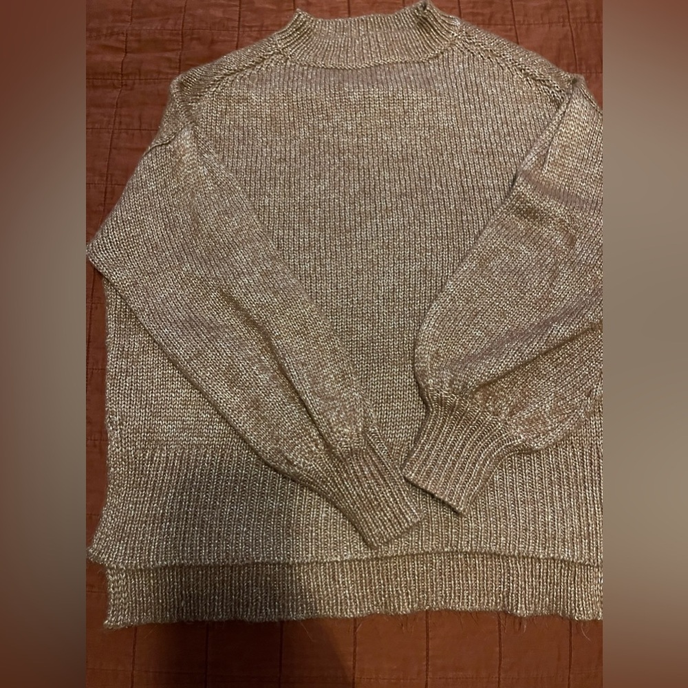 Women’s sweater